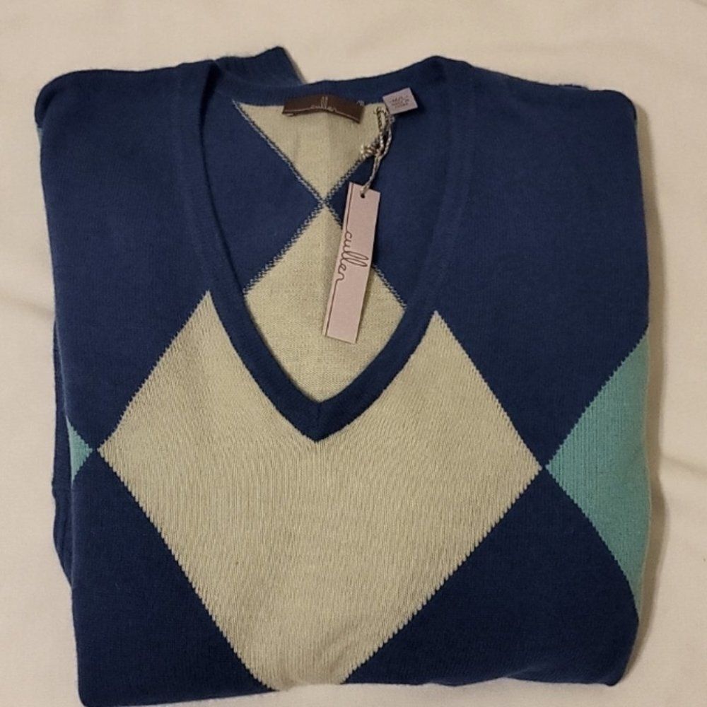 Cullen  cashmere diamond pattern sweater size M/L